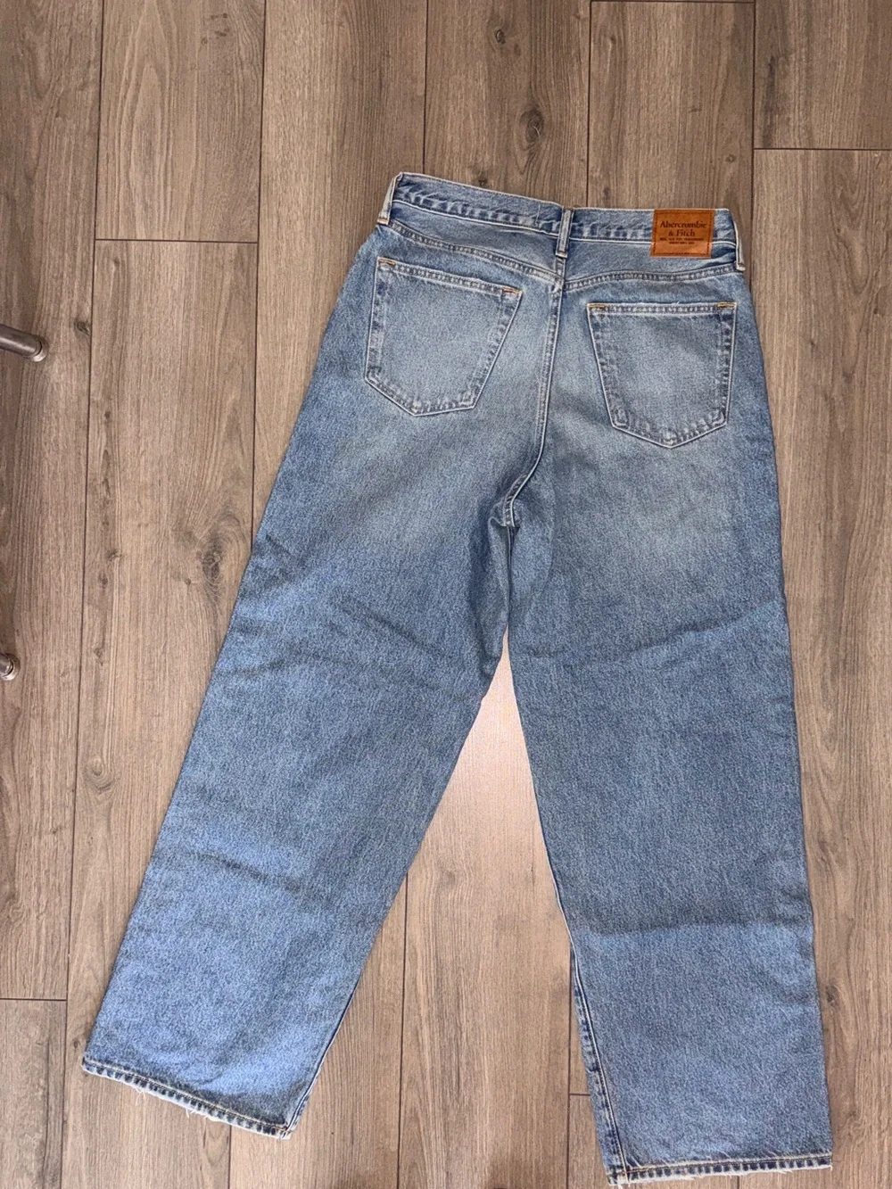 Abercrombie & Fitch Men's Authentic RIgid Denim Ultra Baggy  31 x 32
